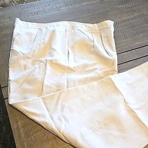 Linen women's pleated pants, khaki